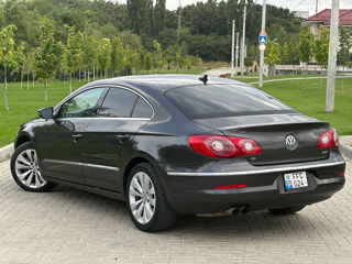 Volkswagen Passat CC foto 4