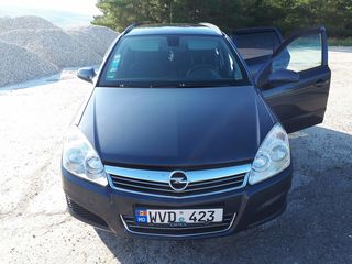 Opel Astra foto 9