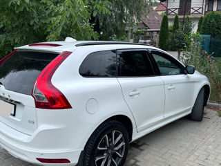 Volvo XC60 foto 5