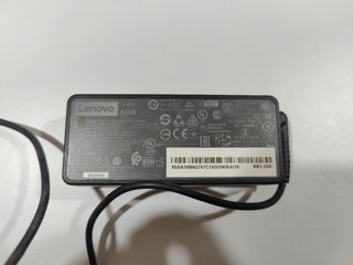 Lenovo 65w foto 2