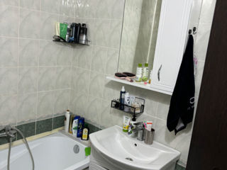 Apartament cu 2 camere, 40 m², Centru, Cupcini, Edineț foto 4