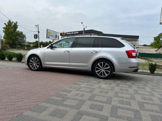 Skoda Octavia foto 2