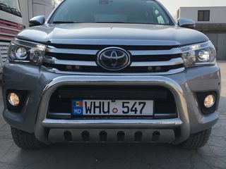 Toyota Hilux foto 1