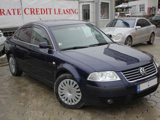 Volkswagen Passat foto 2