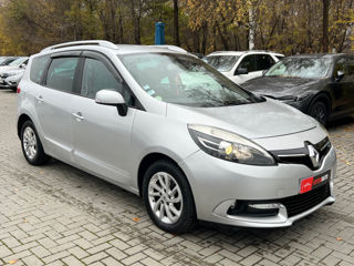 Renault Grand Scenic foto 3