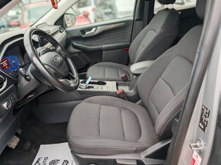 Ford Kuga foto 6