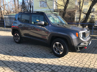 Jeep Renegade foto 3