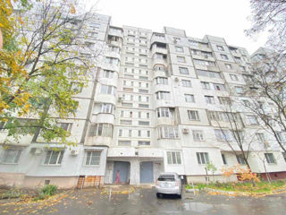 3-х комнатная квартира, 73 м², Буюканы, Кишинёв