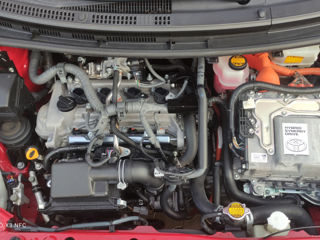 Toyota Prius c foto 9