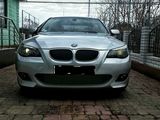 BMW 5 Series foto 5