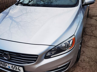 Volvo S60 foto 10