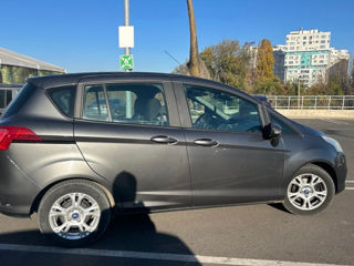 Ford B-Max foto 5