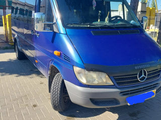 Mercedes Sprinter foto 2