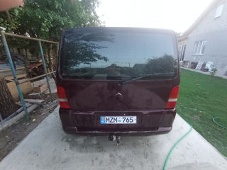 Mercedes Vito foto 9