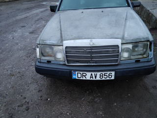 Запчасти для Мерседес w 124