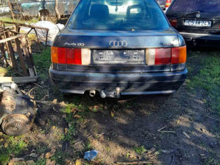 Audi 80