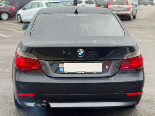 BMW 5 Series foto 7