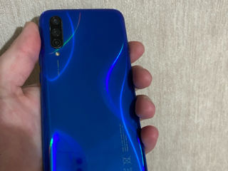 Продам Xiaomi mi 9 Lite 6/64 Gb