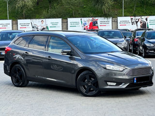 Ford Focus foto 1