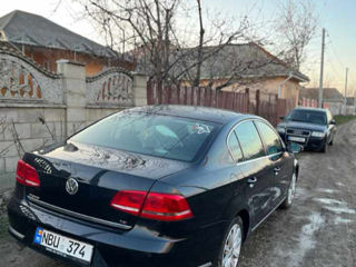 Volkswagen Passat foto 2