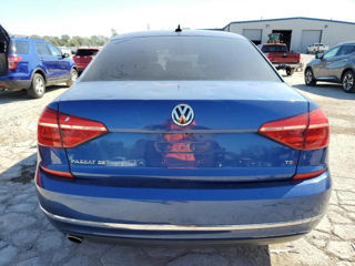 Volkswagen Passat foto 6