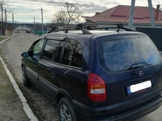 Opel Zafira foto 4