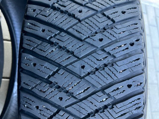 Goodyear Ice Suv 235 60 18 iarna foto 2