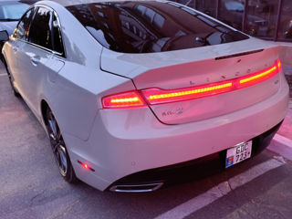 Lincoln MKZ foto 2