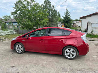 Toyota Prius foto 1