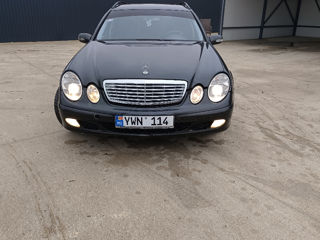 Mercedes E-Class foto 3