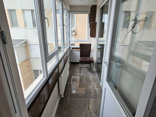 Apartament cu 2 camere, 73 m², Buiucani, Chișinău foto 6