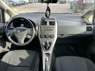 Toyota Auris foto 6