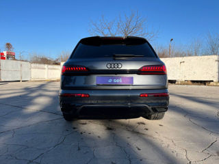 Audi Q7 foto 17