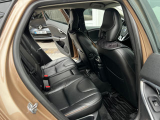 Volvo V40 foto 16