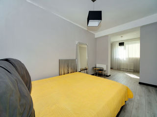 Apartament cu 2 camere, 155 m², Botanica, Chișinău foto 4