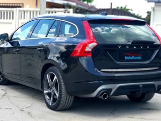 Volvo V60 foto 3