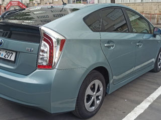 Toyota Prius foto 3