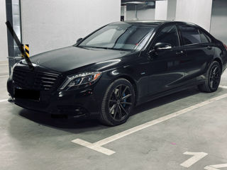 Mercedes S-Class