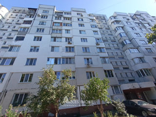 Apartament cu 2 camere, 50 m², Botanica, Chișinău