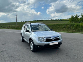 Dacia Duster, 2010