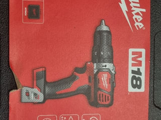 Шуруповёрт  MILWAUKEE M18-BPD-402C foto 3