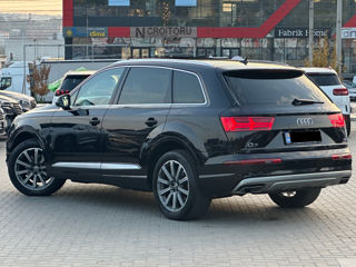 Audi Q7 foto 3