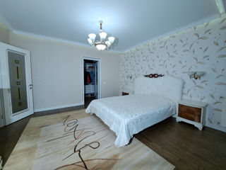 Apartament cu 4 camere, 140 m², Centru, Chișinău foto 14