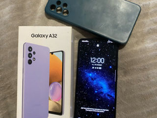 Vând Samsung A32