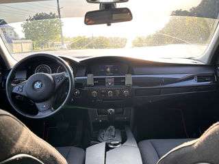 BMW 5 Series foto 8