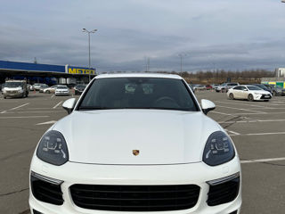 Porsche Cayenne foto 2