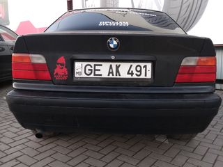 BMW 3 Series foto 5