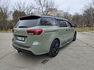 KIA Carnival foto 7