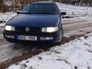 Volkswagen Passat foto 2