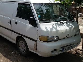 Hyundai h100 foto 4